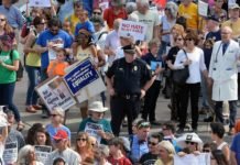 Protesta contra la ley anti-LGBT de Carolina del Norte