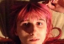 Troll incita a desarrolladora TRANS a tirarse de un puente