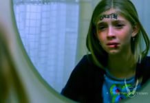 Profesor enfrenta problemas por película contra la homofobia