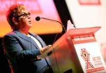 Elton John inaugura centro LGBTI en Sudáfrica