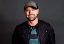 Presentador de música country de CMT, Cody Alan, sale del closet