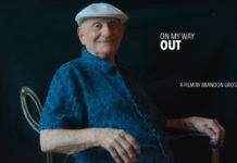 A los 95 años sale del clóset