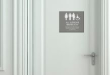 Gobierno Escocés introduciría baños de género neutro en las escuelas