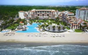 Riviera Nayarit, la exclusiva zona Gay Friendly, Riviera Nayarit, la exclusiva zona Gay Friendly de México, El Poblado en Historias