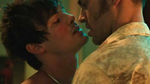 Cheyenne, Cheyenne Jackson nos sube la libido con su escena gay en &lsquo;Hello Again&rsquo;, El Poblado en Historias