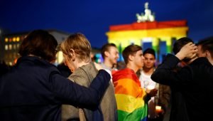 Alemania ofrece disculpas a la población LGBT, Alemania ofrece disculpas a la población LGBT, El Poblado en Historias