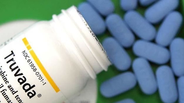 PrEP, Casi la cuarta parte de los hombres gais no pueden acceder al PrEP, El Poblado en Historias