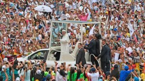 la palabra LGBT, Por primera vez el Vaticano incluye la palabra LGBT en sus documentos, El Poblado en Historias