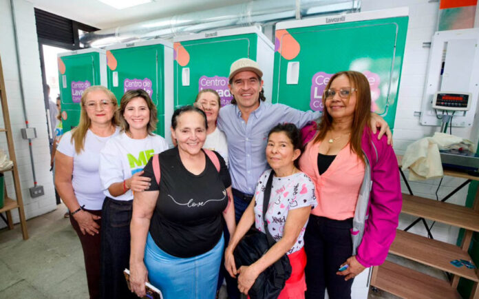 Primer Centro de Lavado Comunitario en Medellín