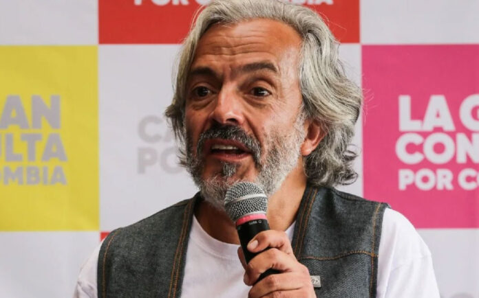 Daniel Oviedo formula vicepresidencial elecicones 2026